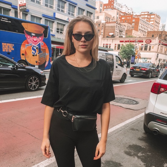 Black shirt - Picture 1 of 1